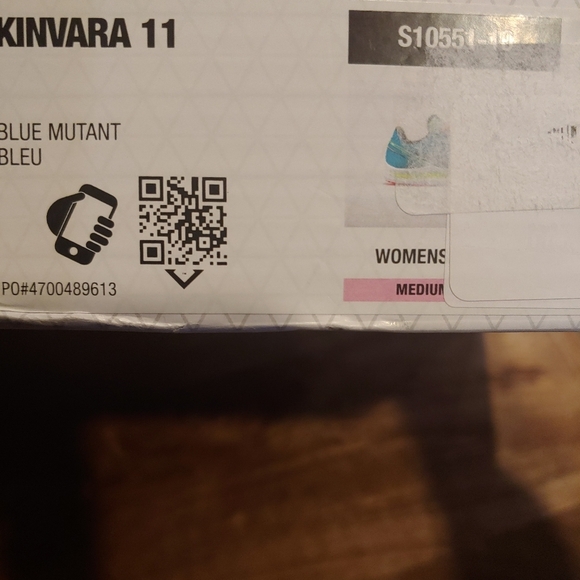 Saucony Kinvara 11 Blue Mutant NIB - Picture 7 of 8